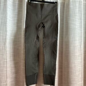 Women’s lululemon ebb to street